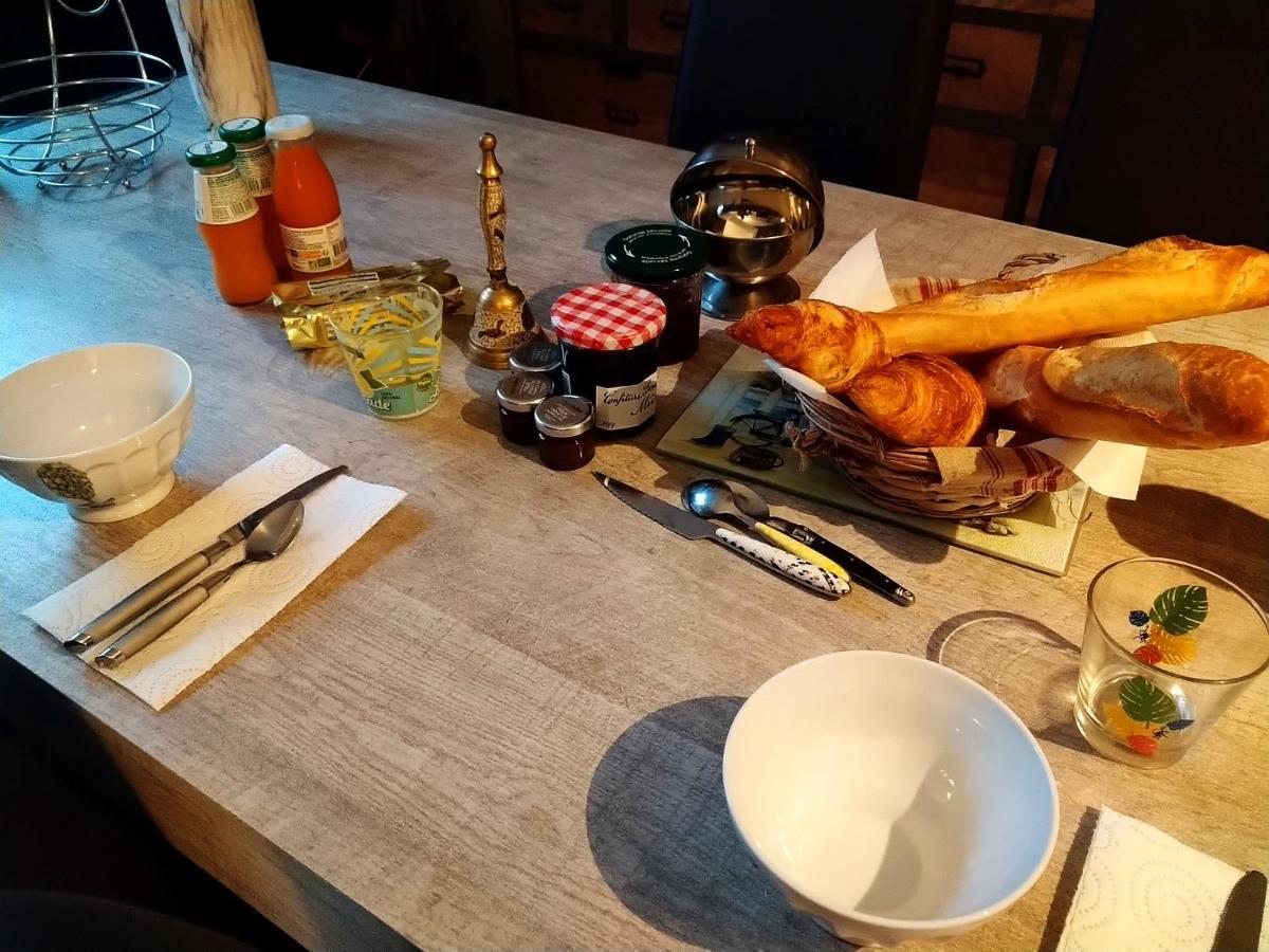 Avec Petit Dejeuner Privatunterkunft *